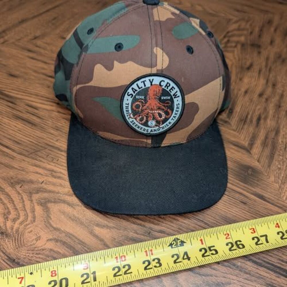 Salty Crew Thrill Seekers Adult One Size SnapBack Cap Black Flat Brim